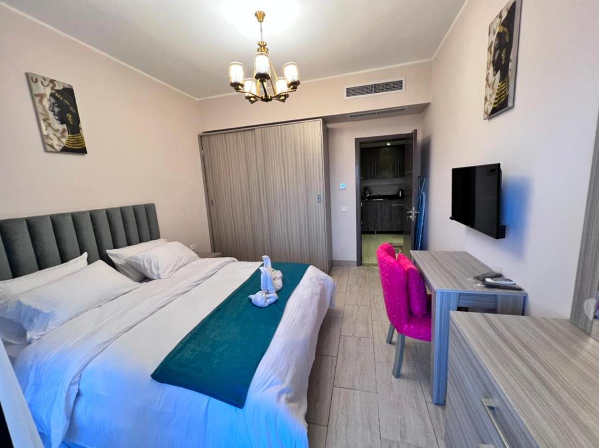 Aldau Heights Modern Brand New דירה הורגהדה